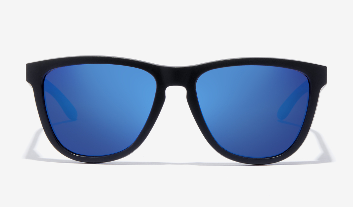 HAWKERS ONE RAW polarized #black sky